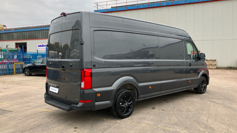 Volkswagen Crafter Cr35 Lwb Diesel Fwd 2.0 TDI 177PS Commerce Plus High Roof Van Auto